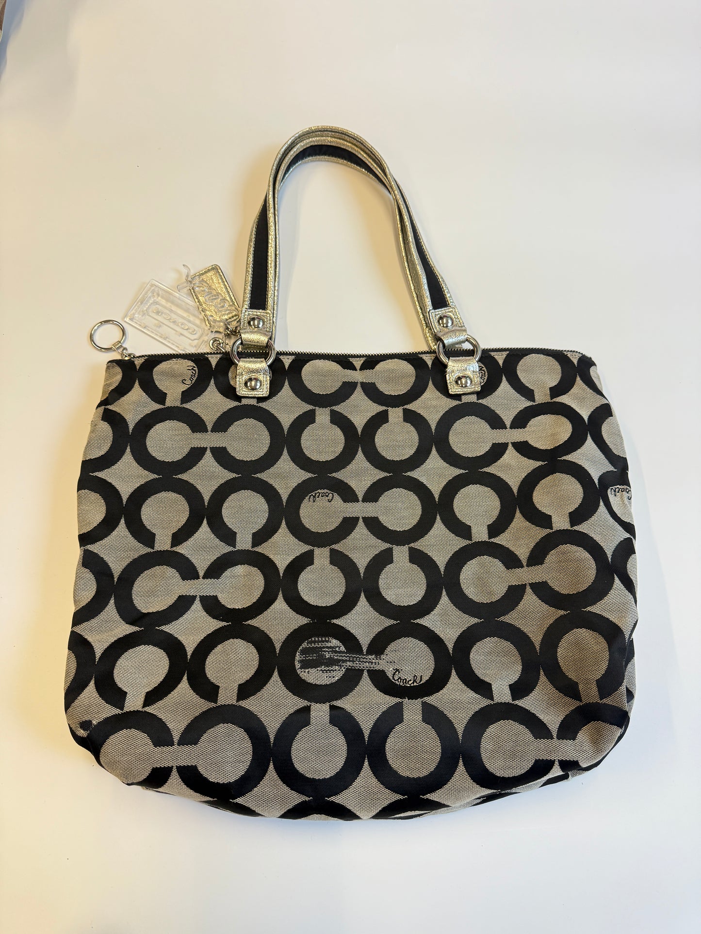 COACH MONOGRAM PURSE SILVER