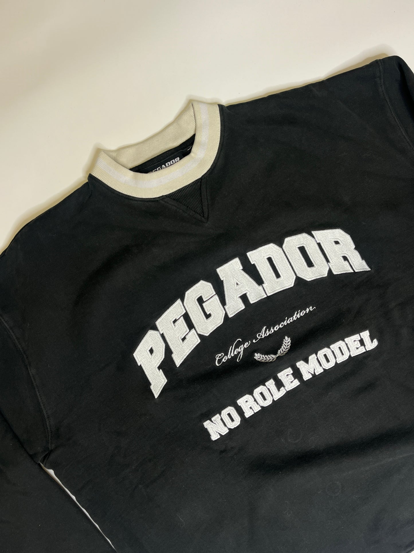 PEGADOR SWEATER (M)