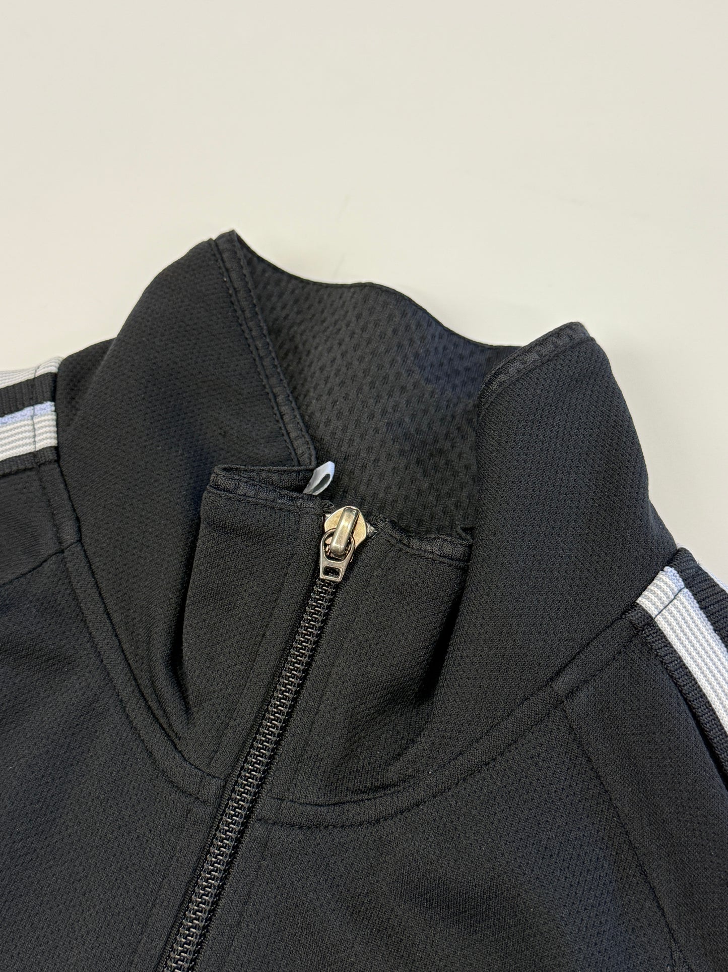ADIDAS ZIPPER 2000s BLACK/BLUE (M)