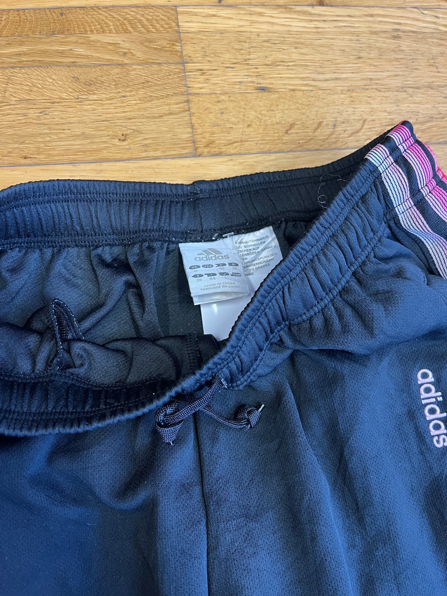 ADIDAS PANTS (w. M)