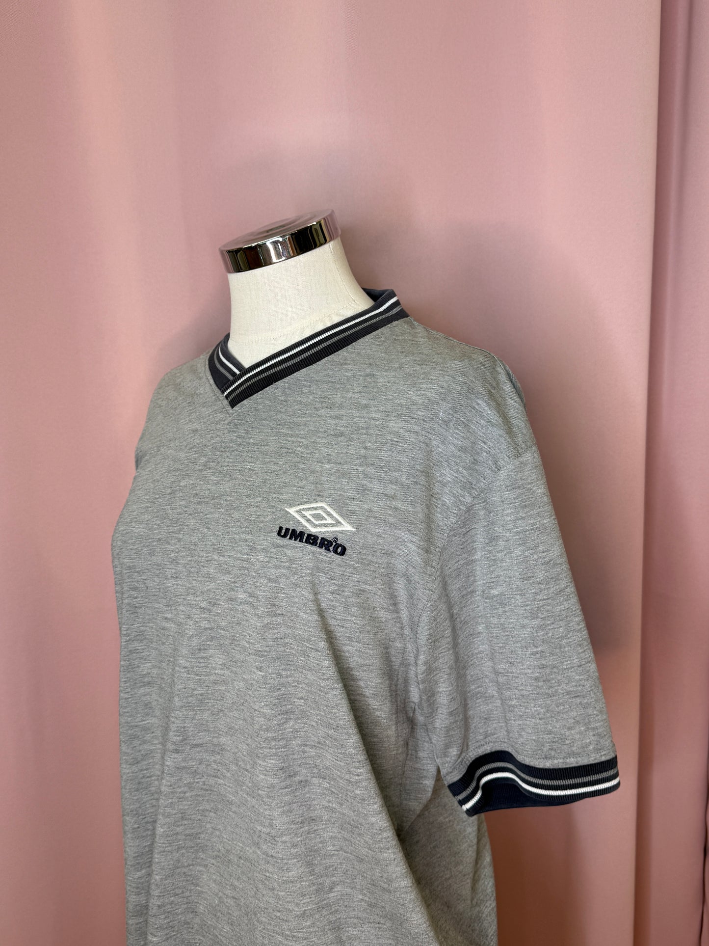 UMBRO T-SHIRT GREY (L)