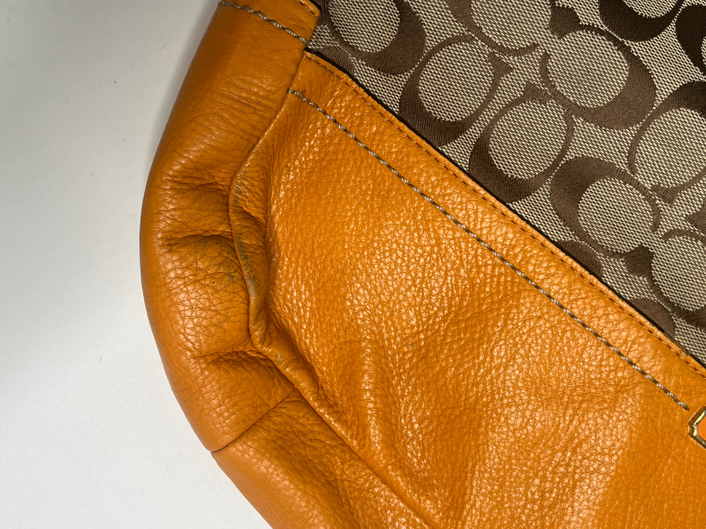 COACH MONOGRAM PURSE