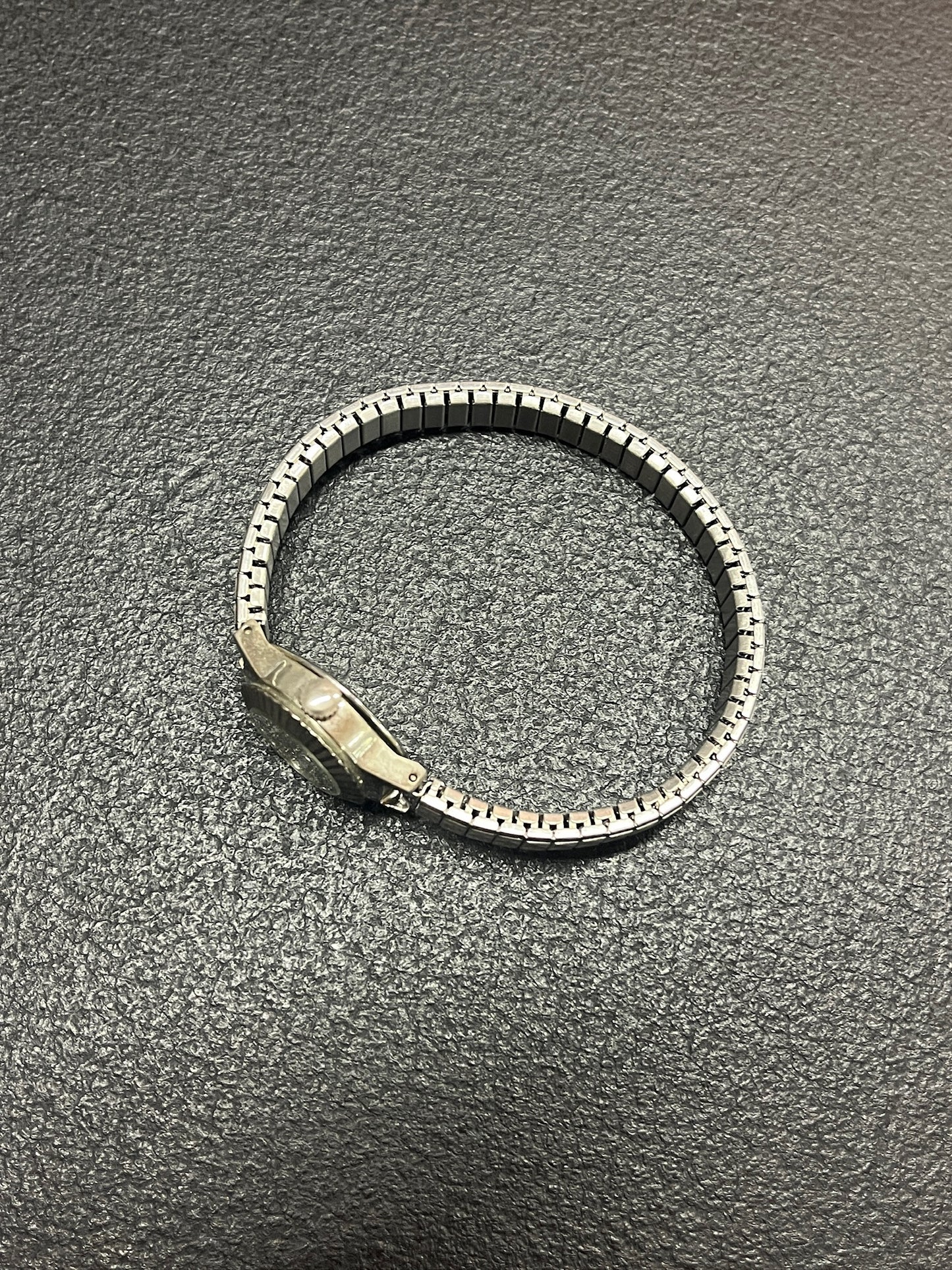 THREE FOUR TIME WATCH STRETCH