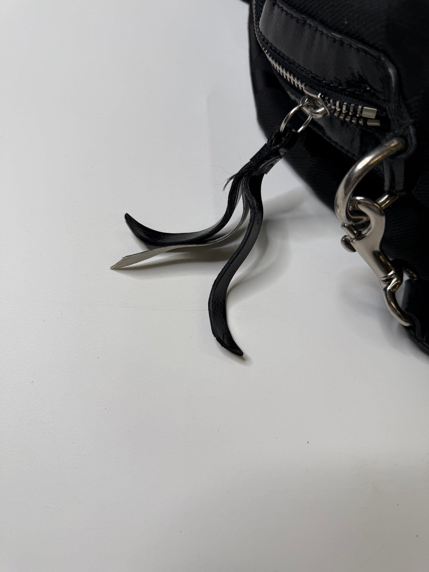 COACH VINTAGE BLACK SIGNATURE TONAL BAG/ TRAVEL BAG