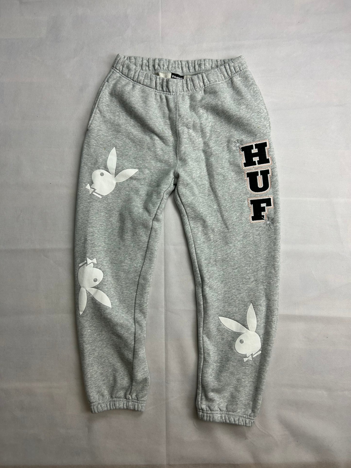 RARE PLAYBOY x HUF SWEAT PANTS (L)