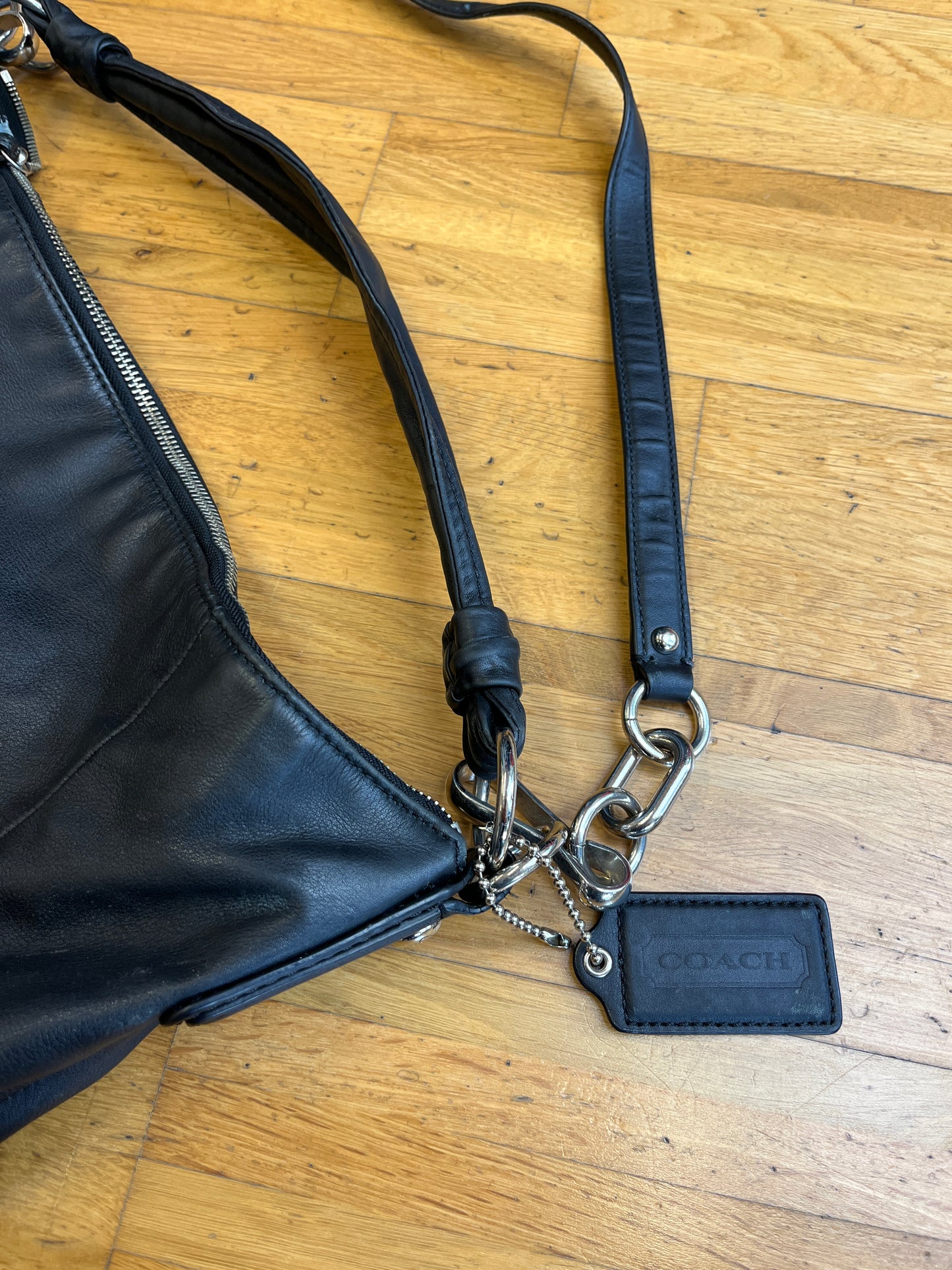 COACH PURSE REAl LEATHER