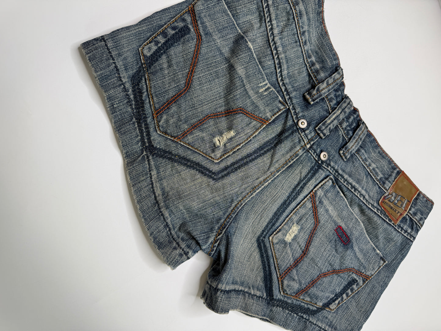 MISS SIXTY VINTAGE DENIM SHORTS (29/M)