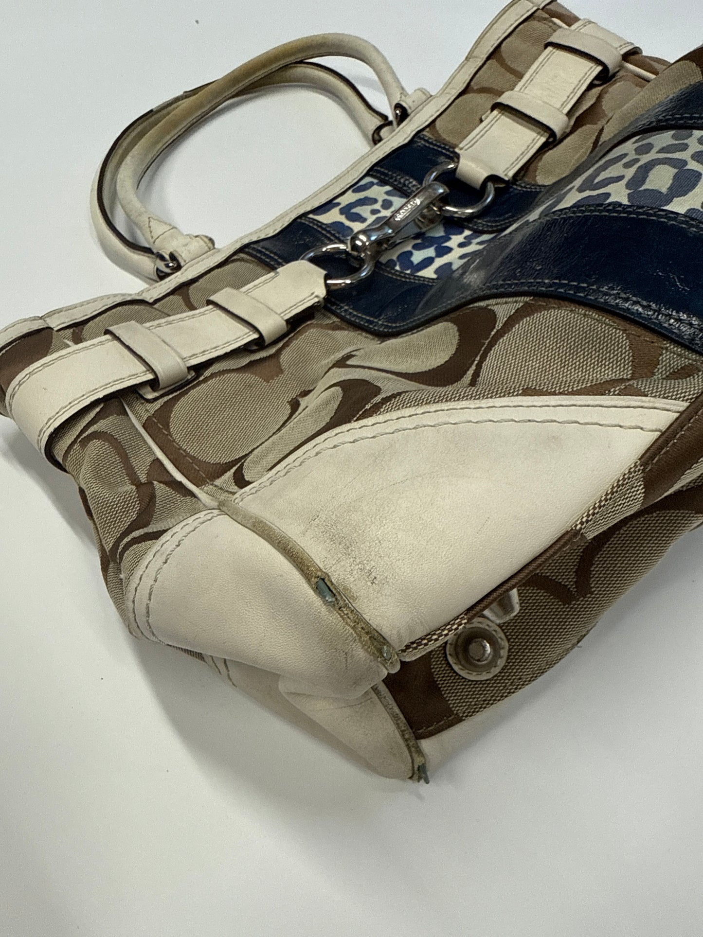 COACH MONOGRAM LEO PURSE BLUE