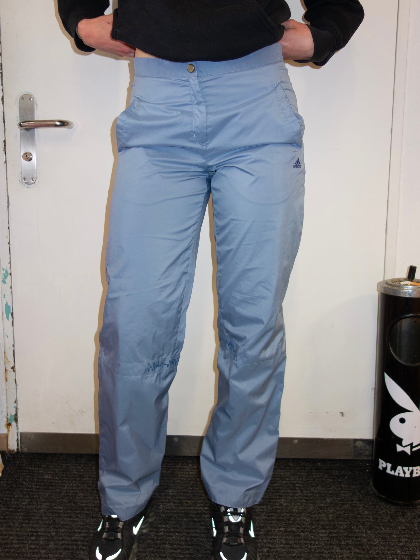 ADIDAS 2000s PANTS (~M)