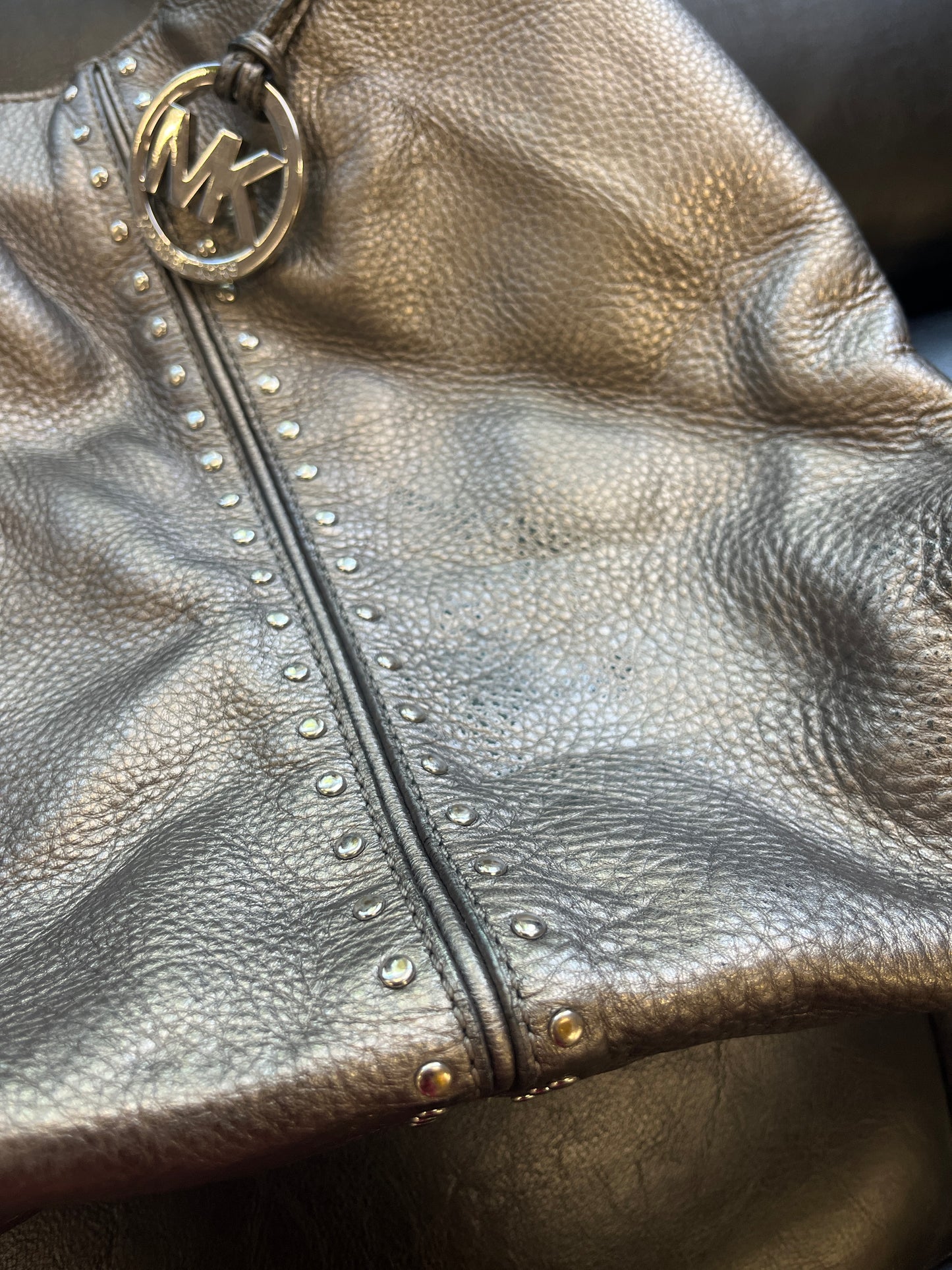 MICHAEL KORS SILVER BAG