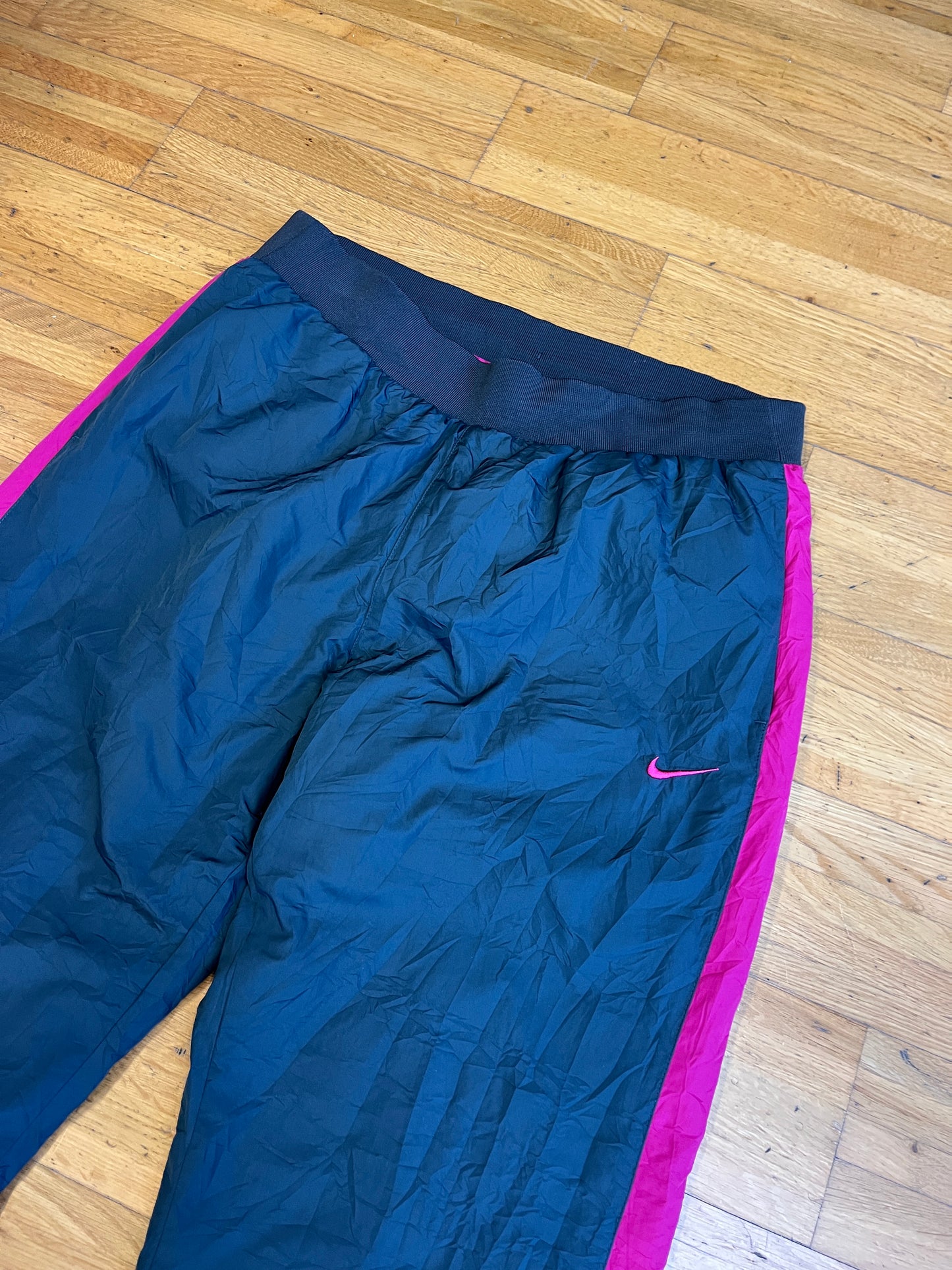 NIKE TRACKPANTS 2000s (w. S-M)