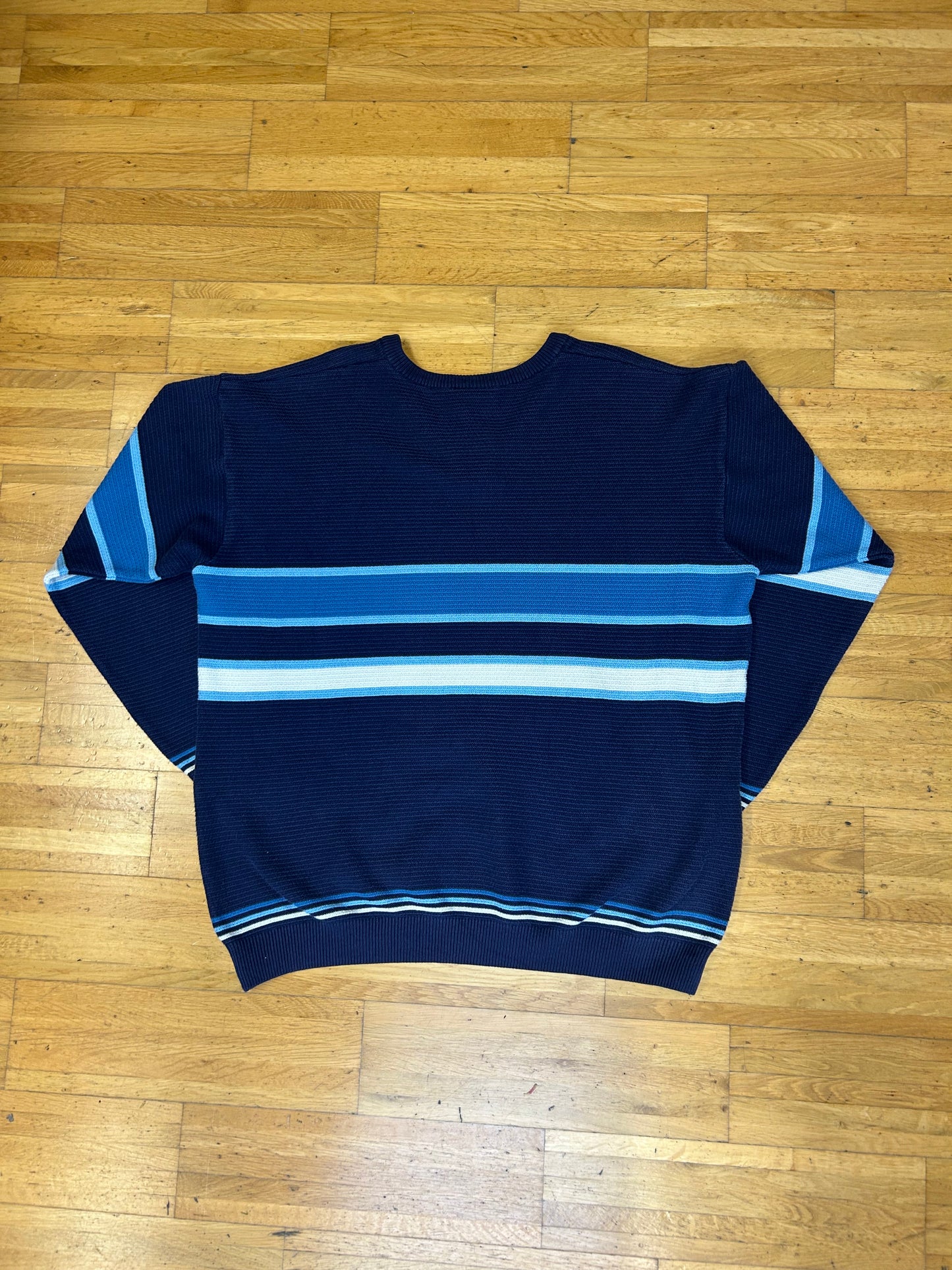 LACOSTE KNIT SWEATER (L)
