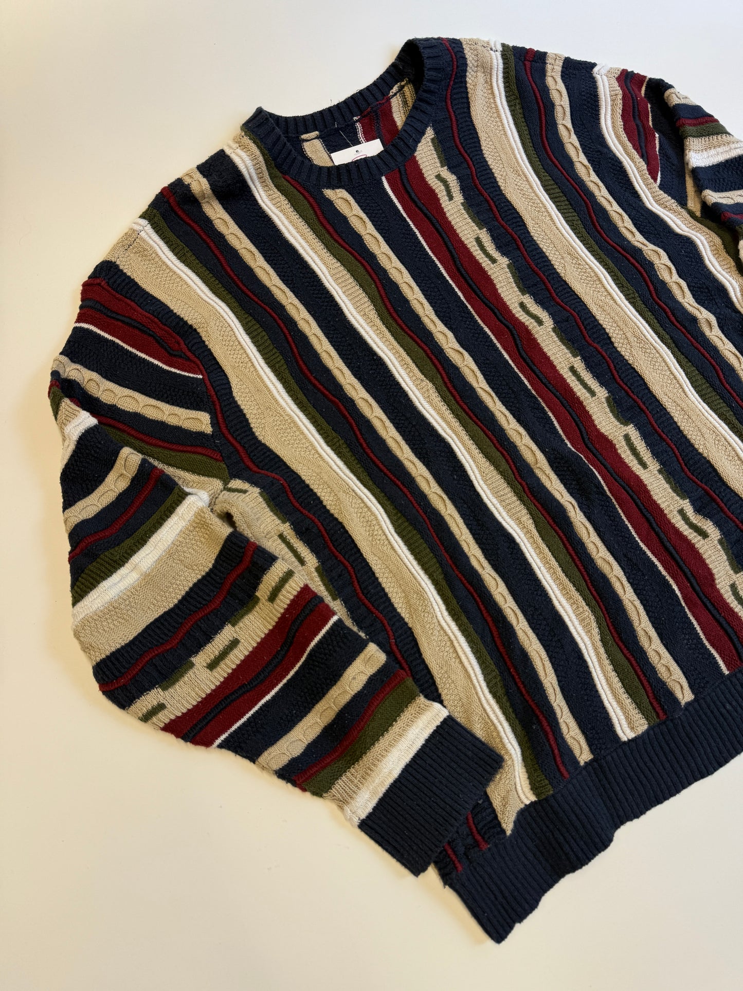 COOGI STYLE SWEATER (XL)