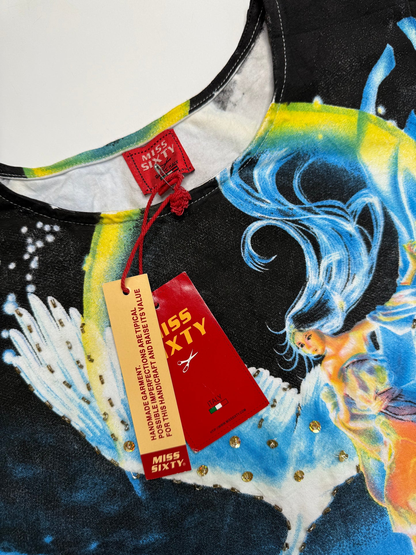 MISS SIXTY VINTAGE FANTASY ART GRAPHIC T-SHIRT NEW WITH TAG! (M-L)