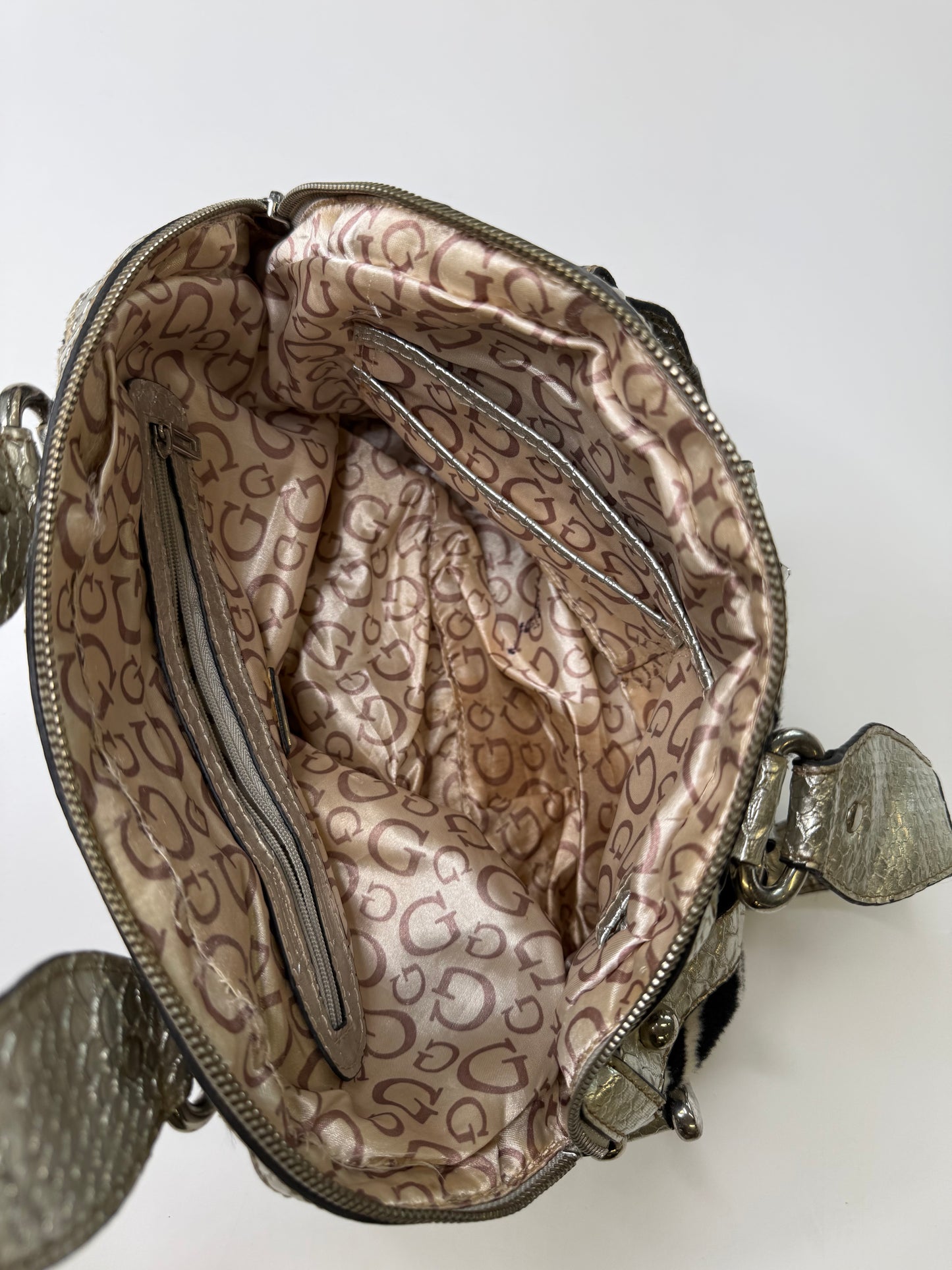 SPECIAL VINTAGE GUESS ZEBRA CALF HAIR BOWLER BAG (SILVER)