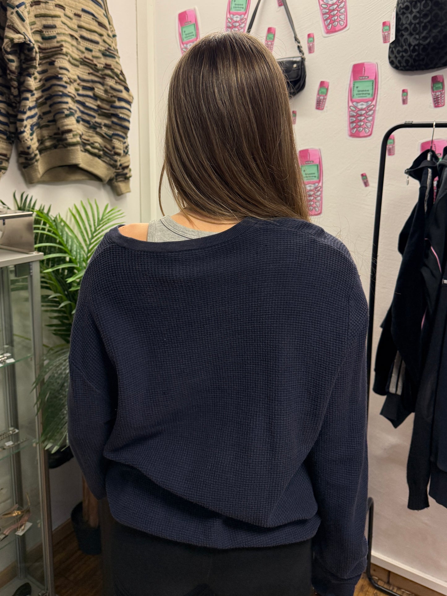 LACOSTE SWEATER (XL)