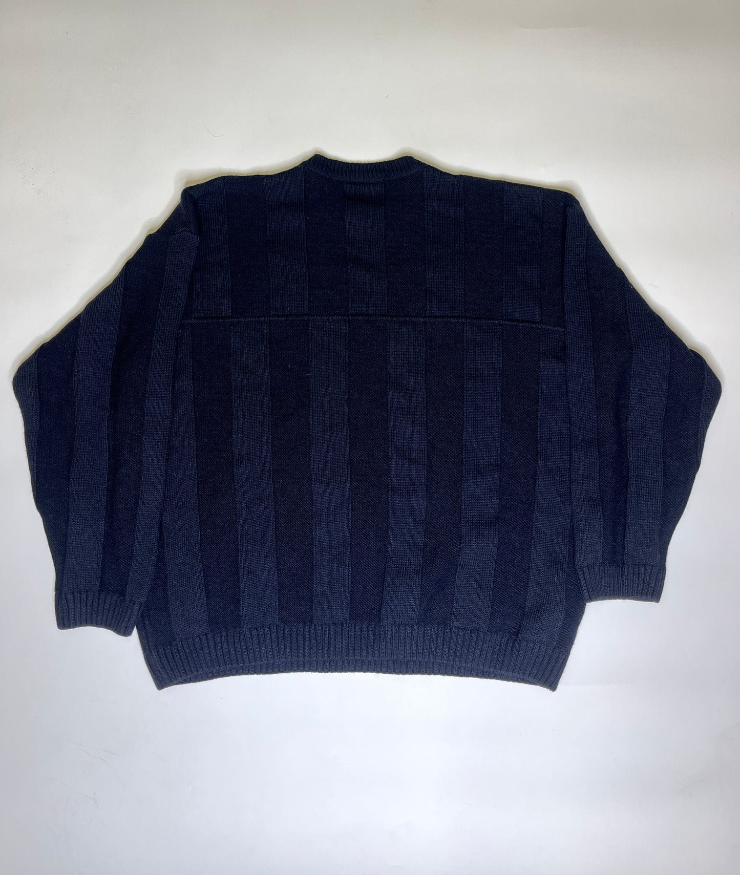 VINTAGE WOOL LACOSTE KNIT SWEATER (~XL, 8)