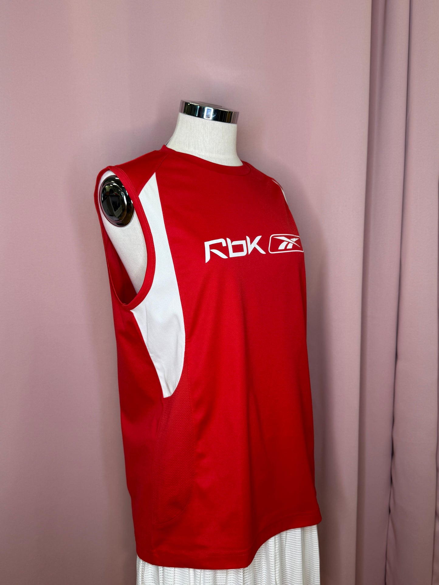 RED REEBOK TANK TOP (M)