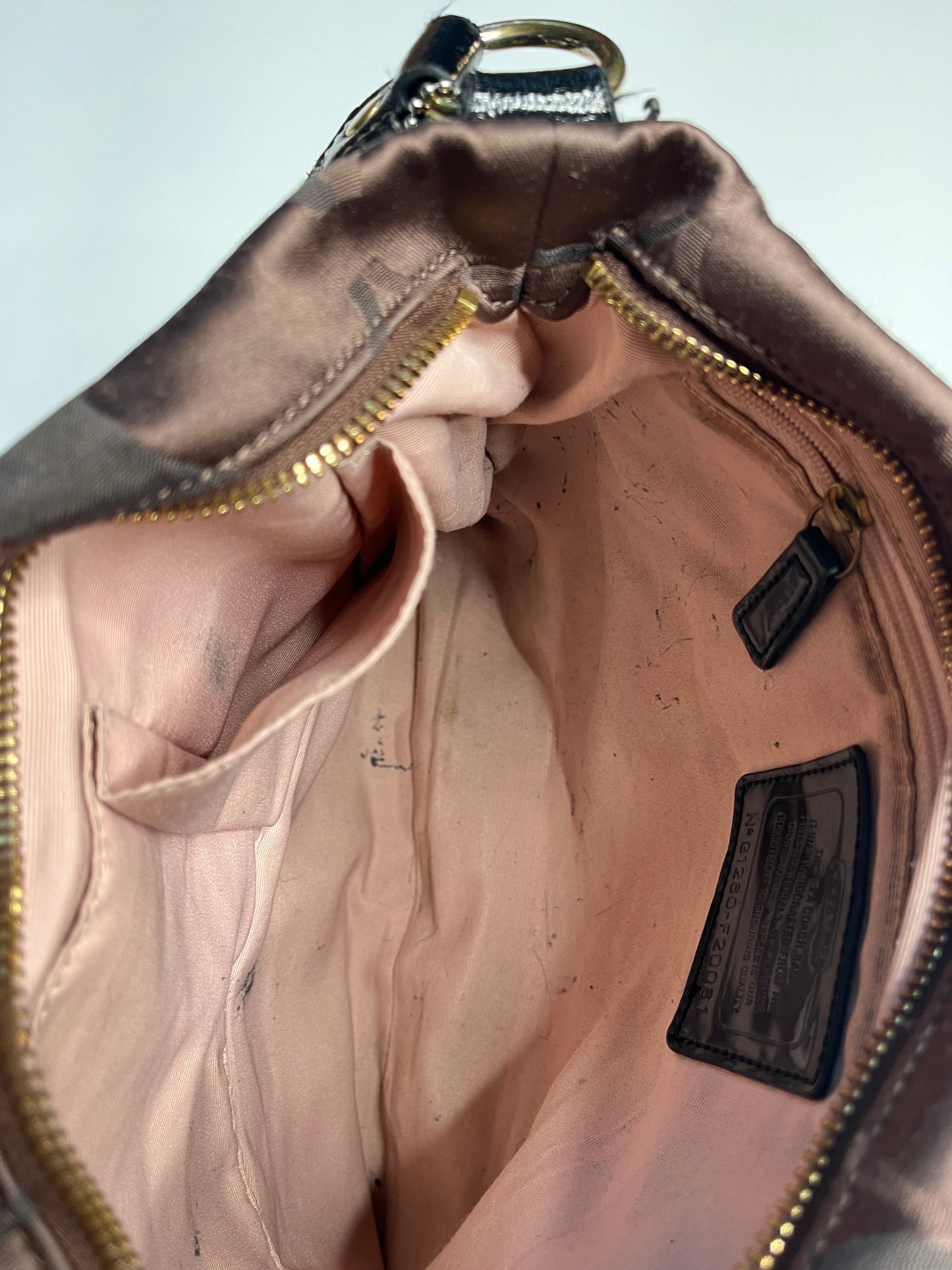 COACH MONOGRAM PURSE