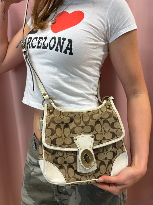 COACH CROSSBODY PURSE LEATHER