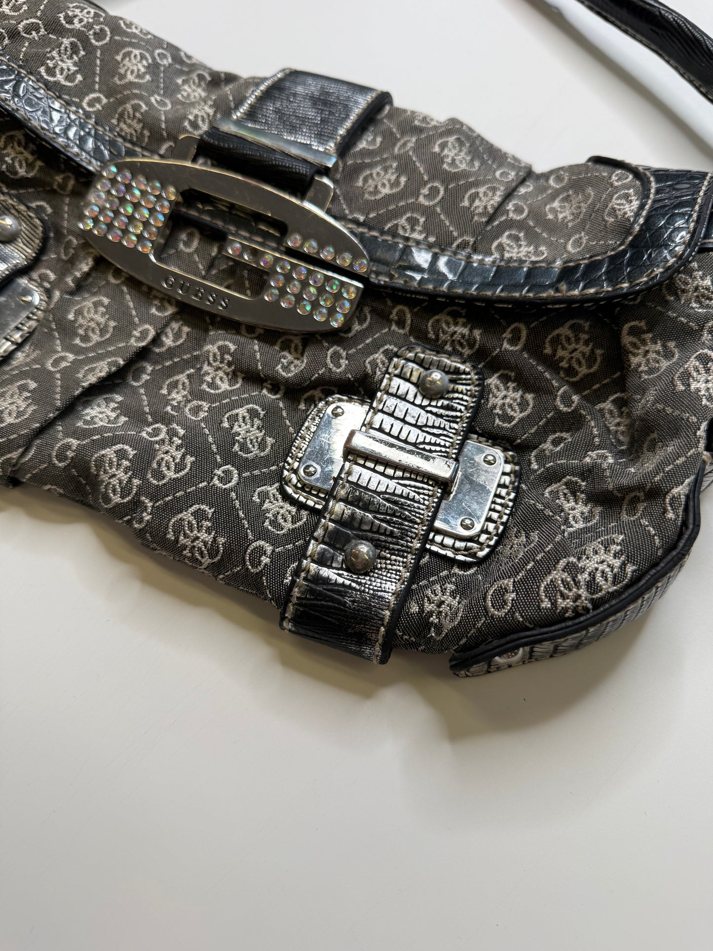 GUESS MONOGRAM STUDDED BAG – GREY