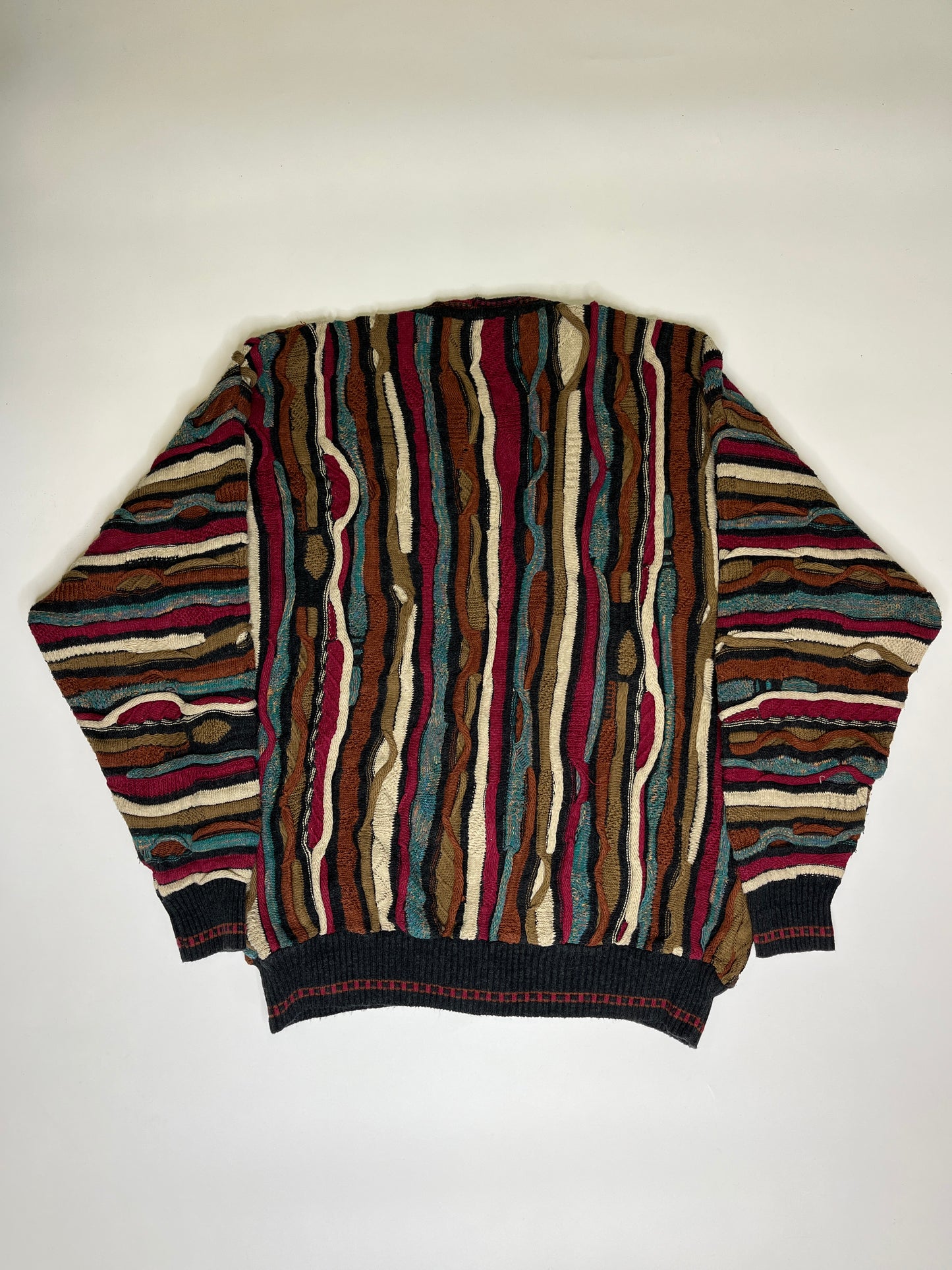 J. FERRAR COOGI STYLE CARDIGAN (XL)