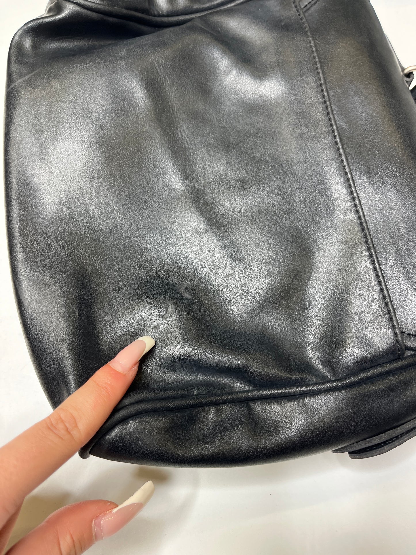 VINTAGE GUESS CROSSBODY PURSE LEATHER