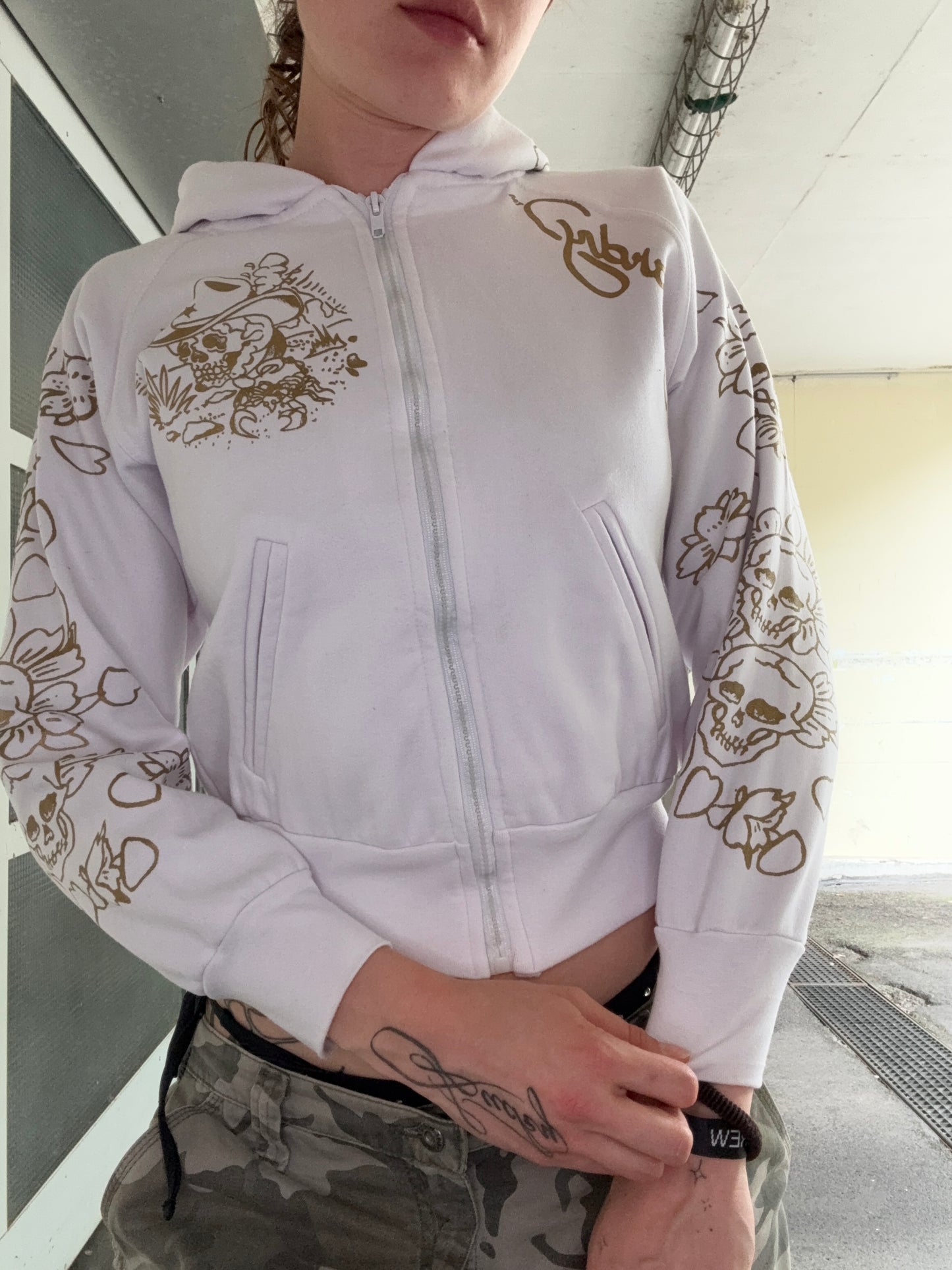 RARE VINTAGE ED HARDY "DANGEROUS" ZIP HOODIE (XS)