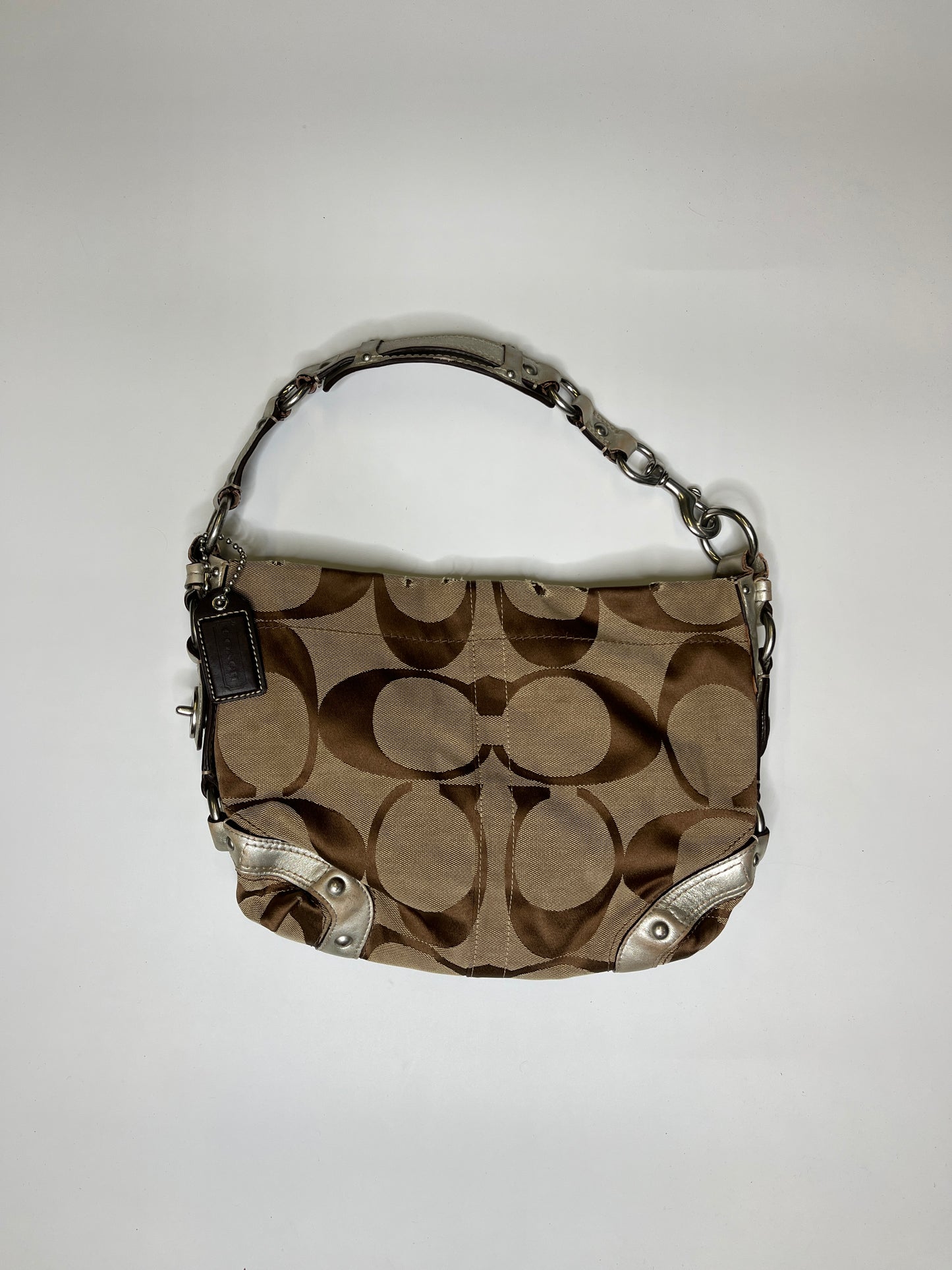 COACH MONOGRAM PURSE SILVER