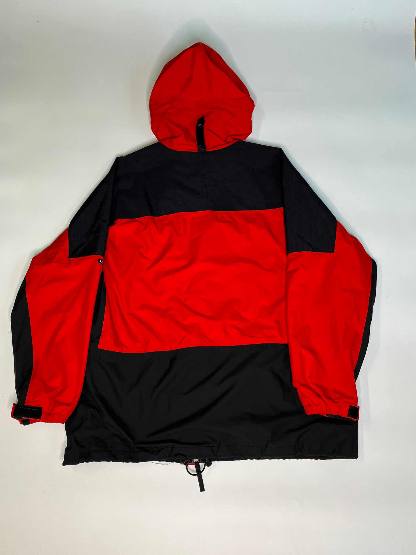 NIKE ACG RAIN JACKET (L)