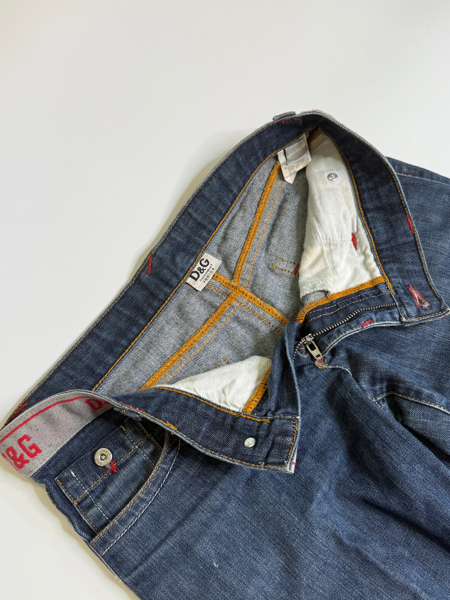 D&G STRAIGHT LEG JEANS RED (S-M)