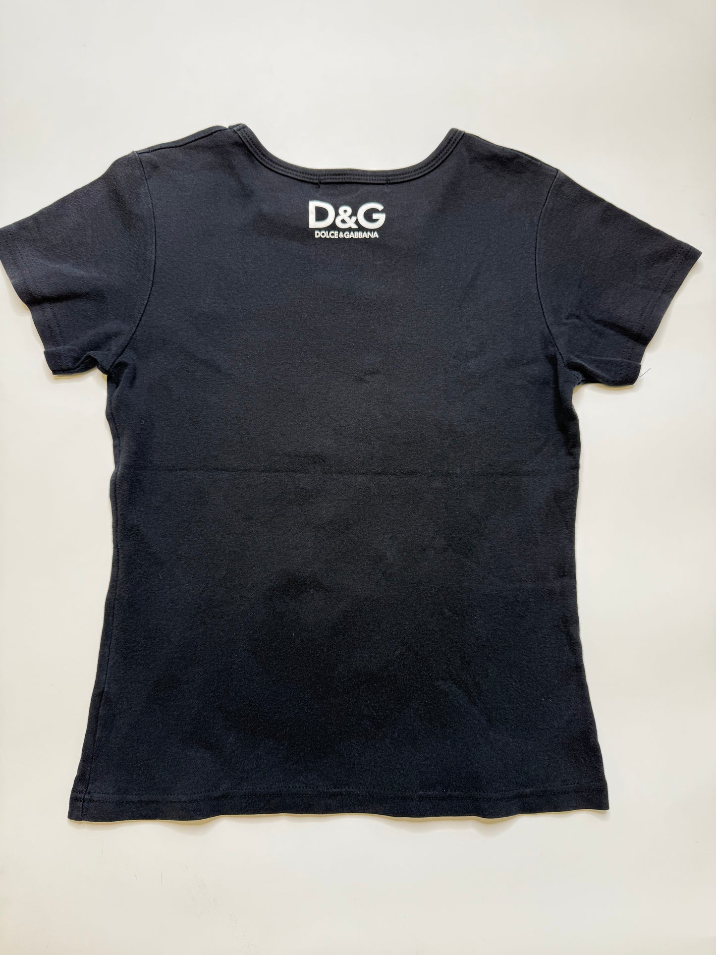 D&G DOLCE & GABBANA GRAPHIC LOGO TEE (S-M)