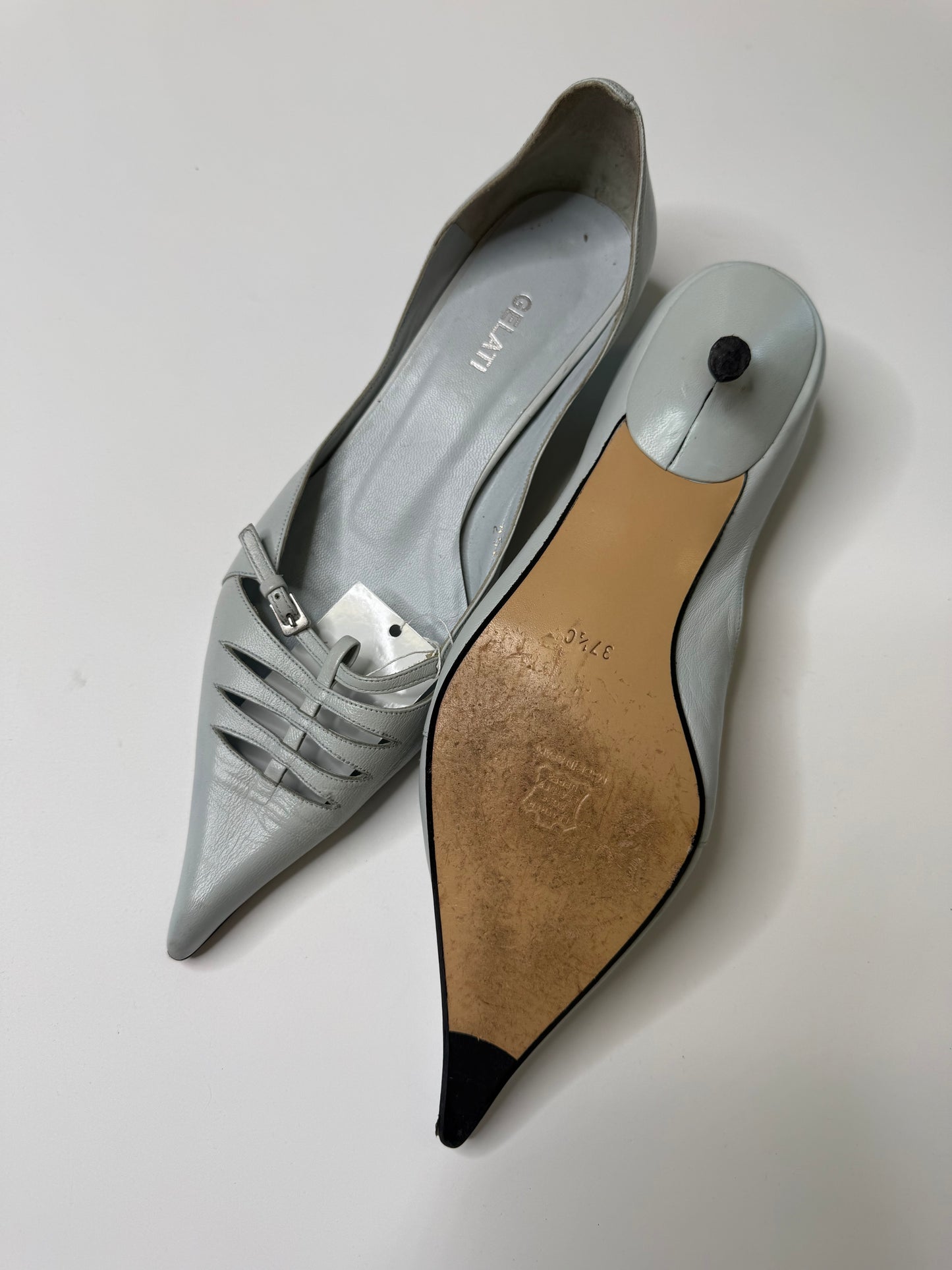 GELATI VINTAGE CUTOUT POINTED FLATS (37.5)