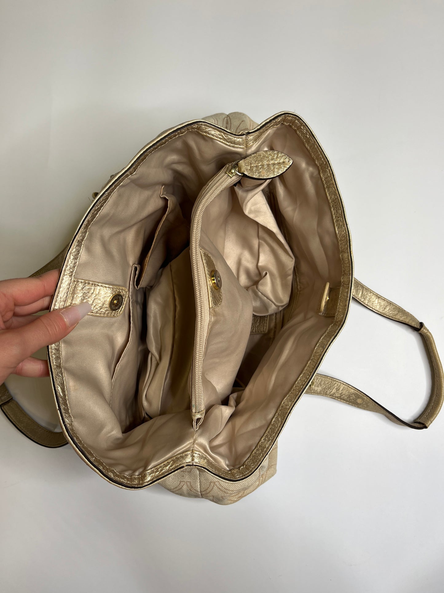 COACH MONOGRAM PURSE