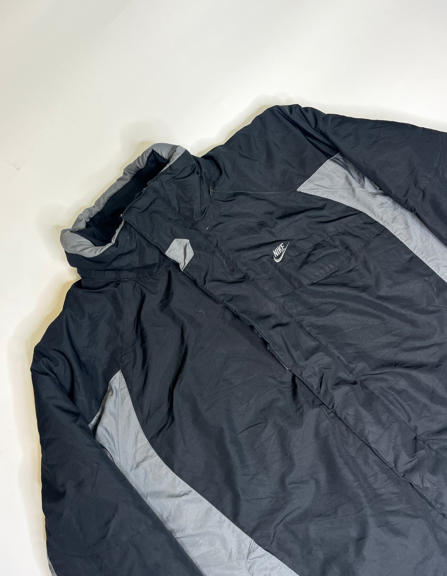 NIKE 2000S JACKET (S-M)