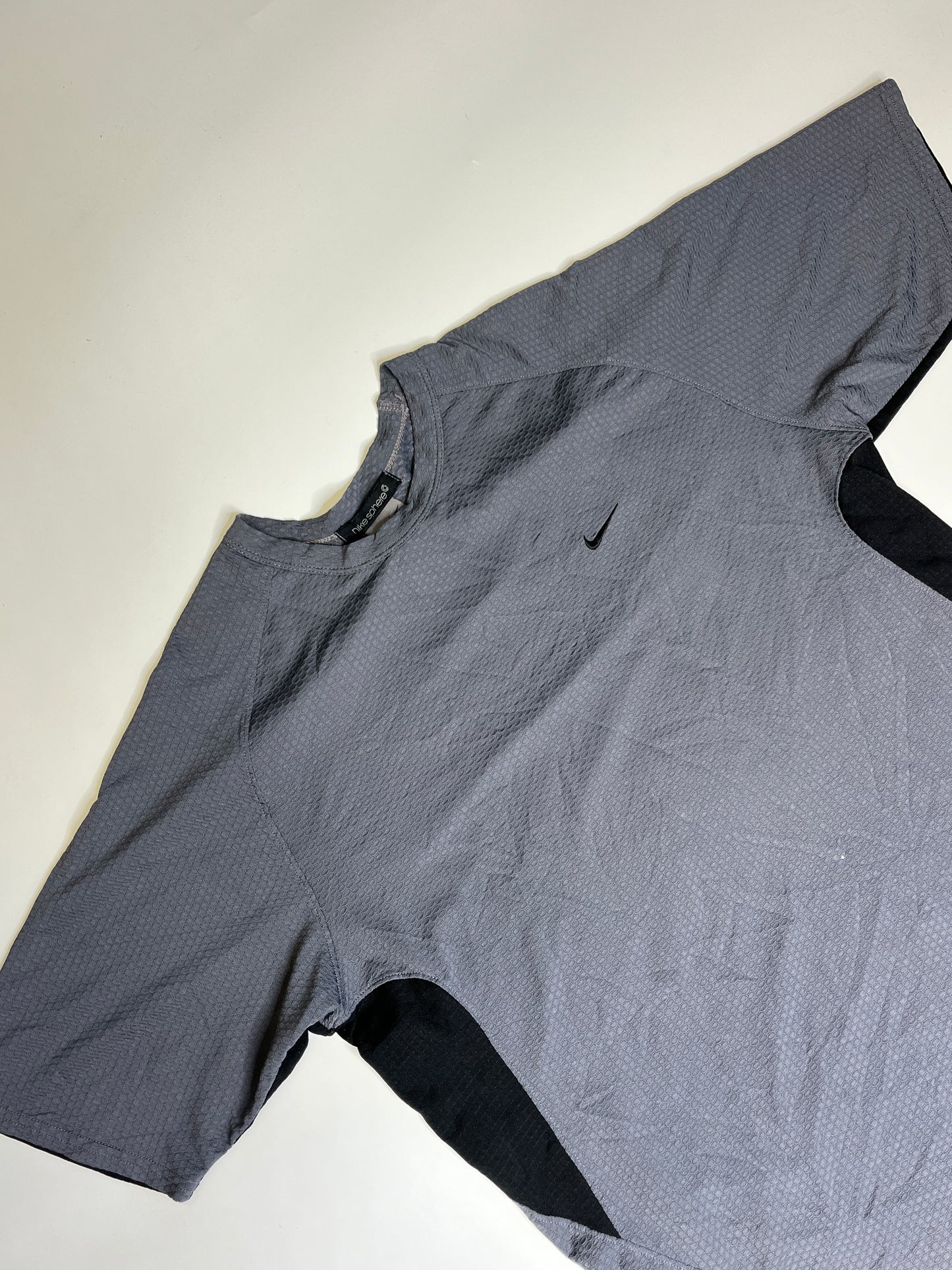 2000S NIKE SHIRT (M)