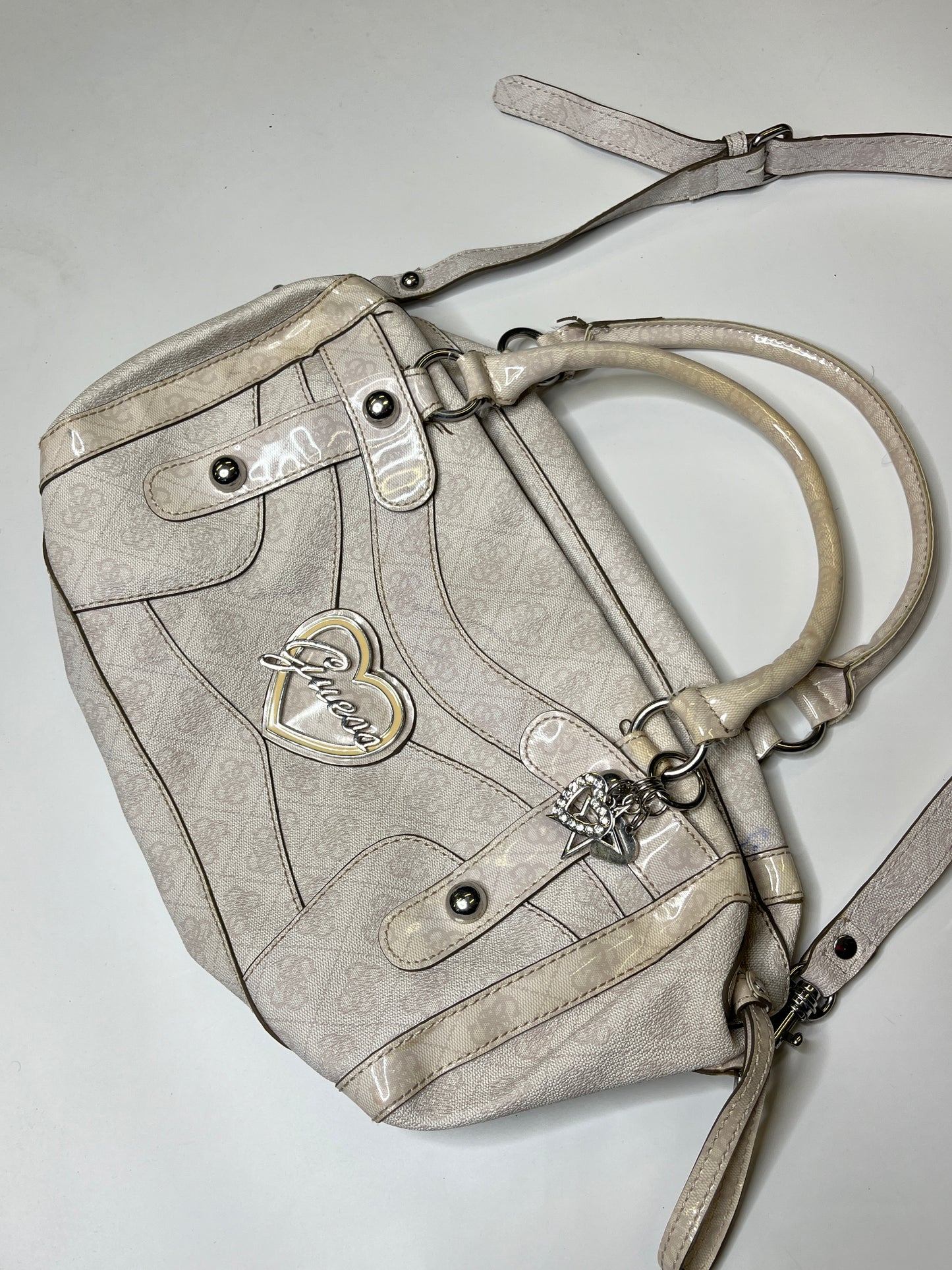 VINTAGE GUESS CROSSBODY PURSE