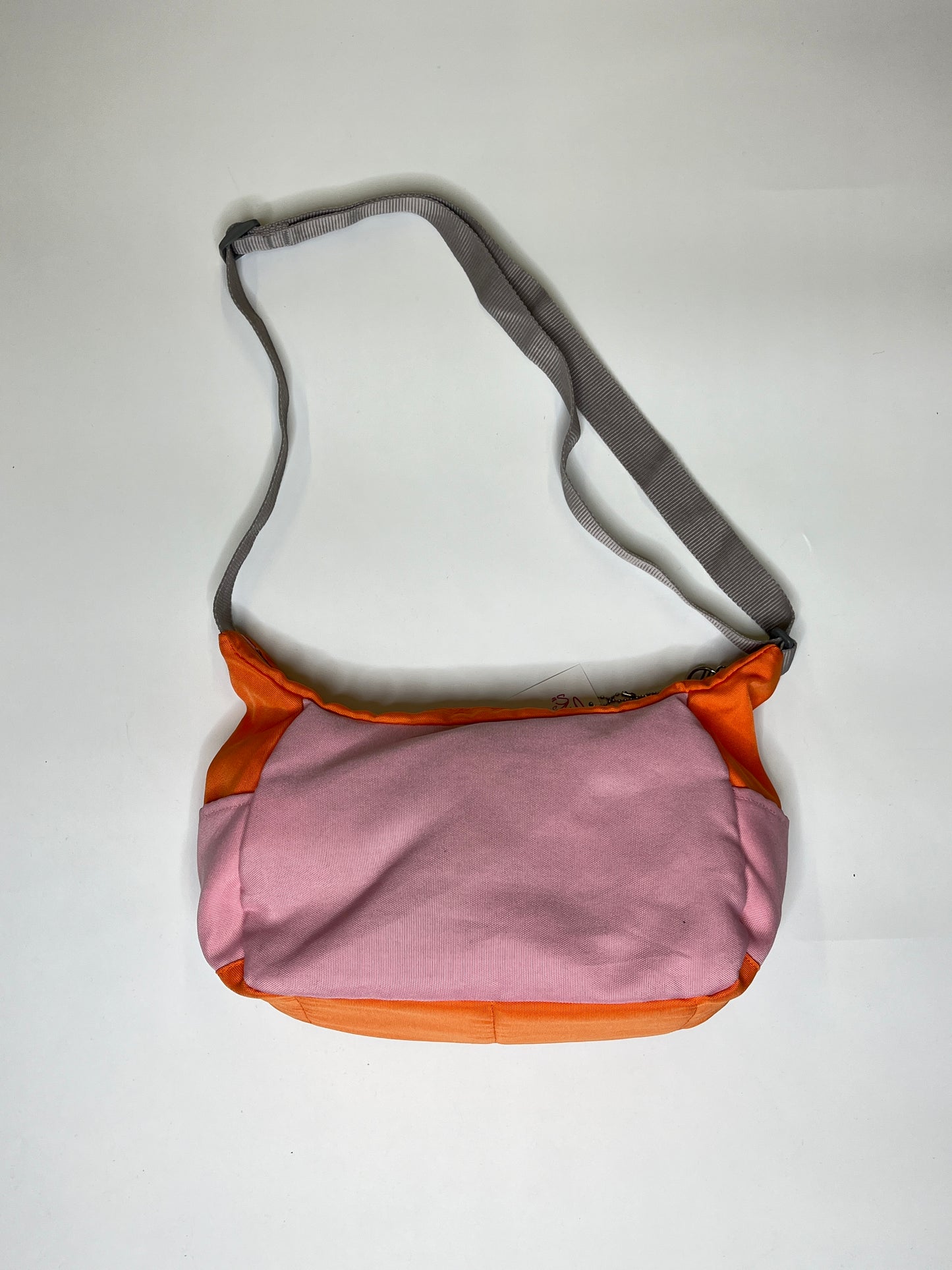 ADIDAS 2000s SLING BAG