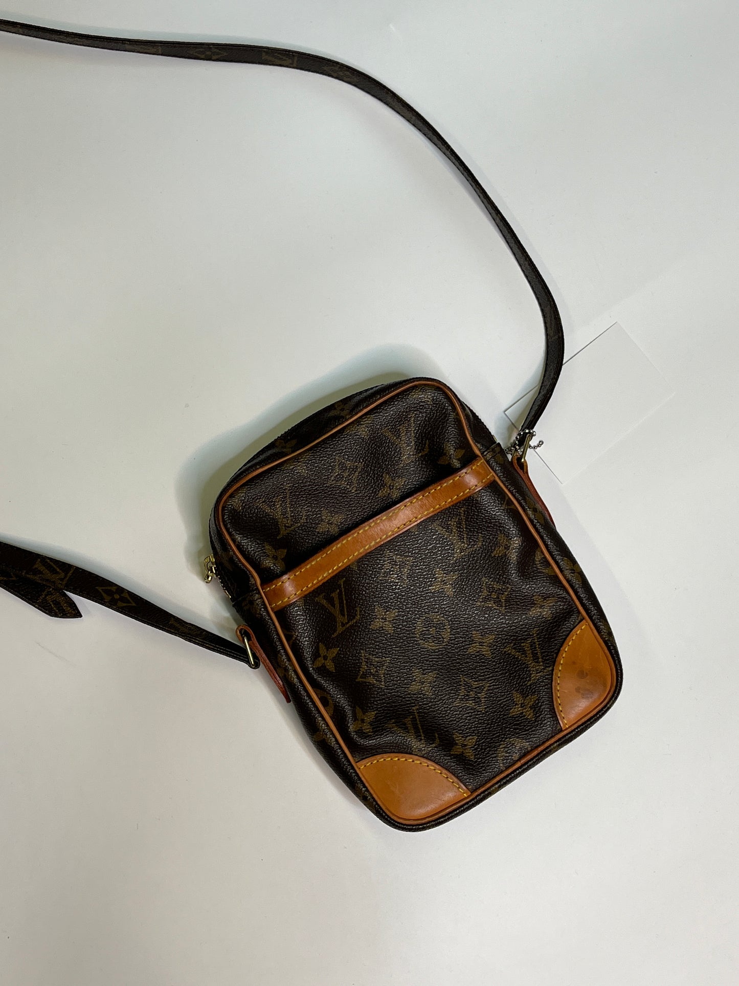 LOUIS VUITTON PURSE