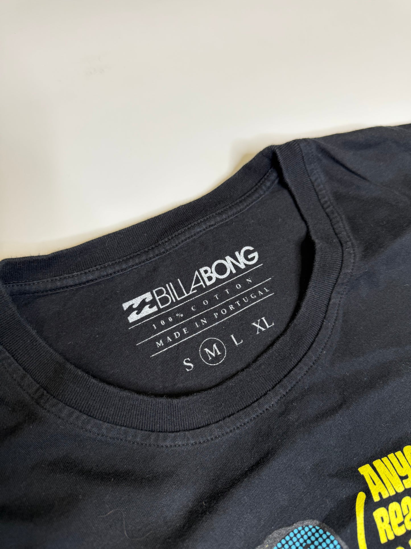 VINTAGE BILLA BONG PRINTED SHIRT (M)