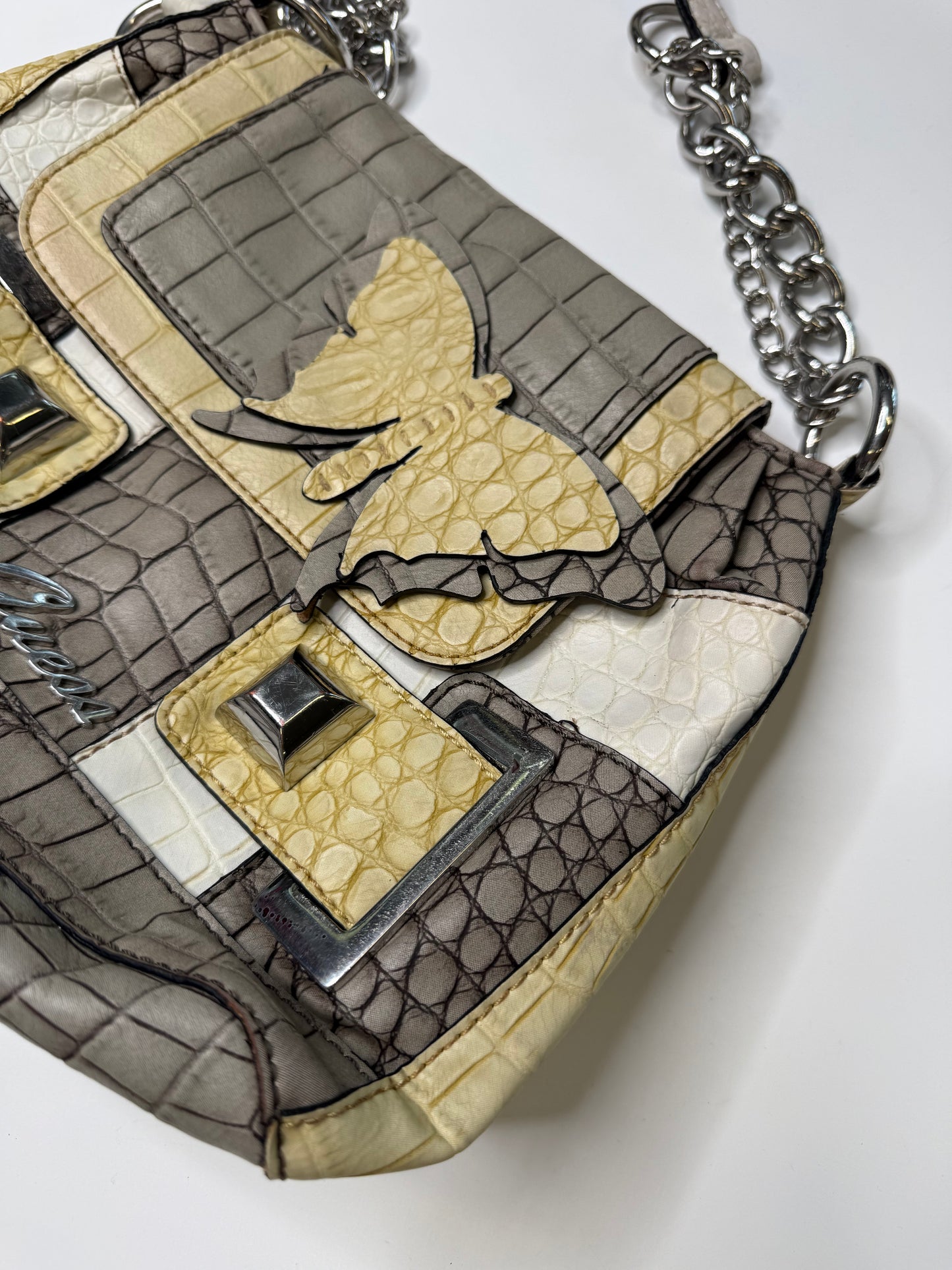 GUESS BUTTERFLY PATCHWORK BAG (GREY)