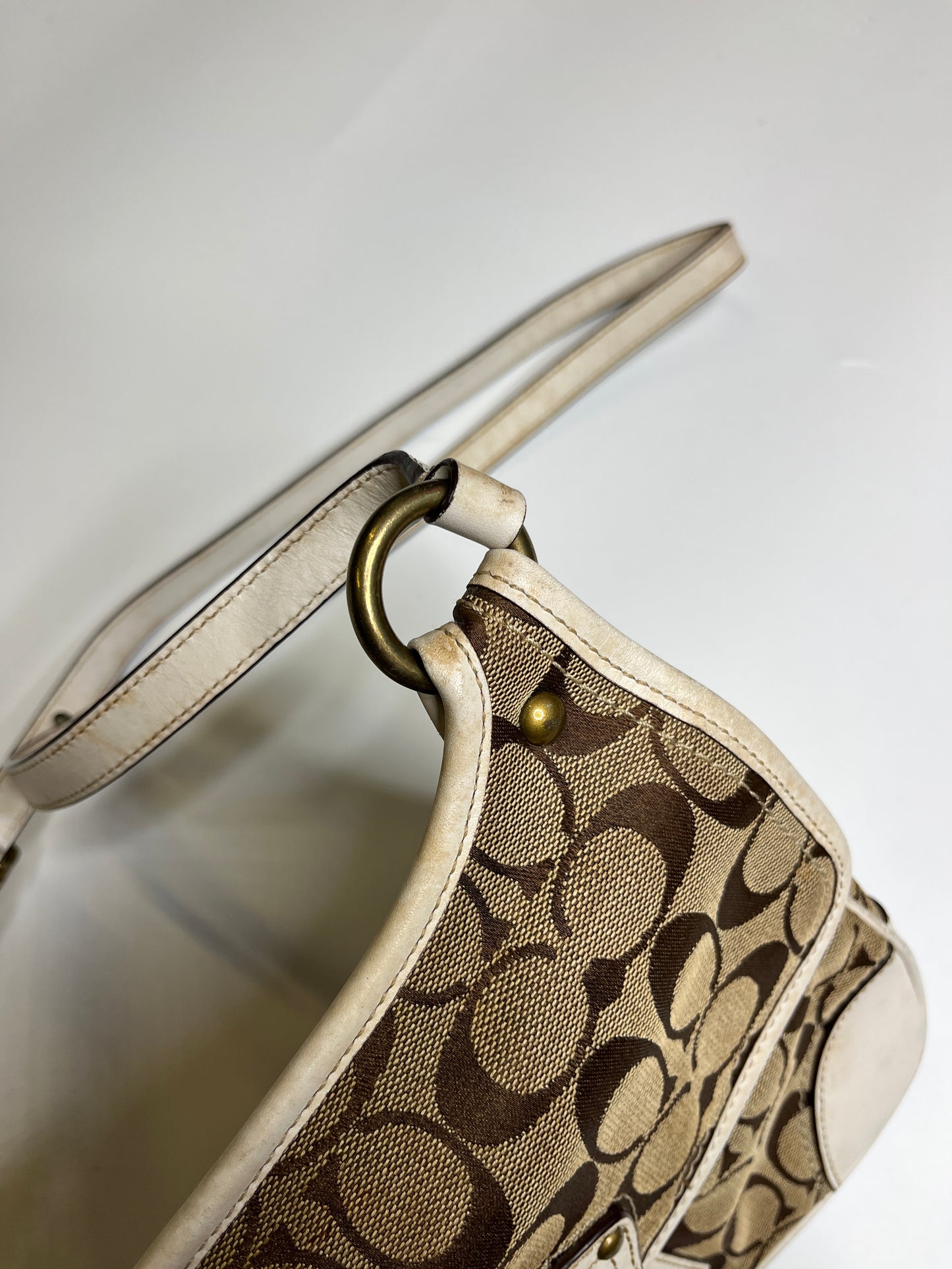 COACH CROSSBODY PURSE LEATHER