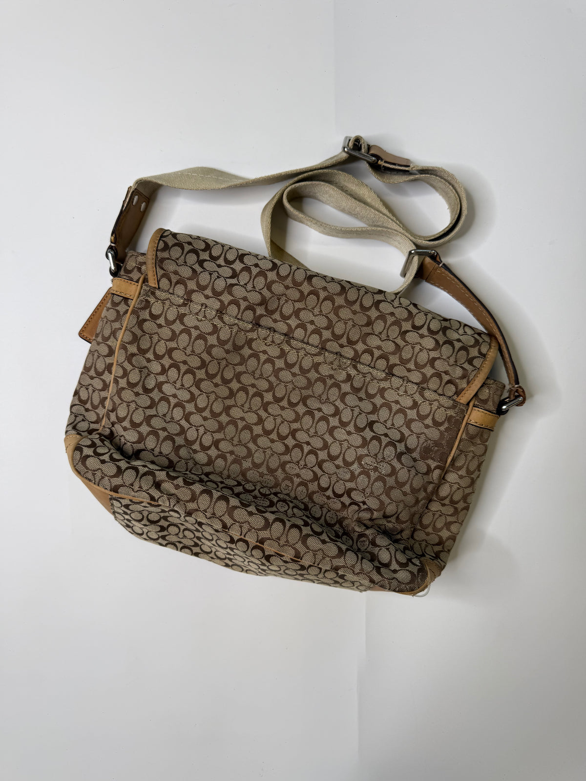 COACH VINTAGE SIGNATURE MESSENGER CROSSBODY BAG