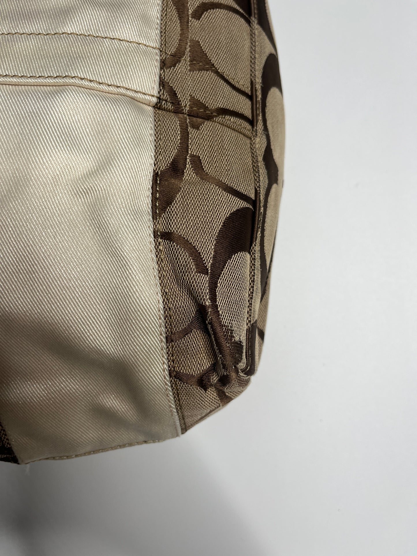 COACH MONOGRAM PURSE