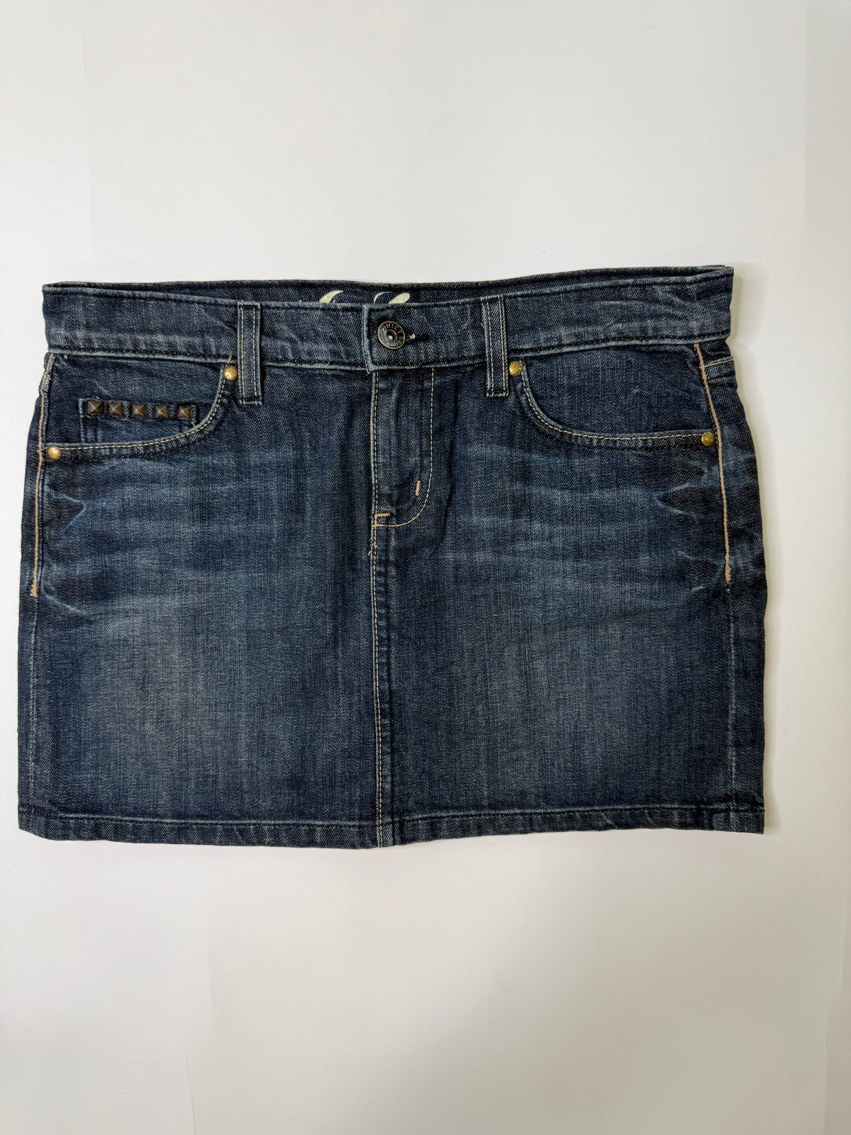 JUICY COUTURE VINTAGE STUDDED DENIM MINI SKIRT (27, S/M)