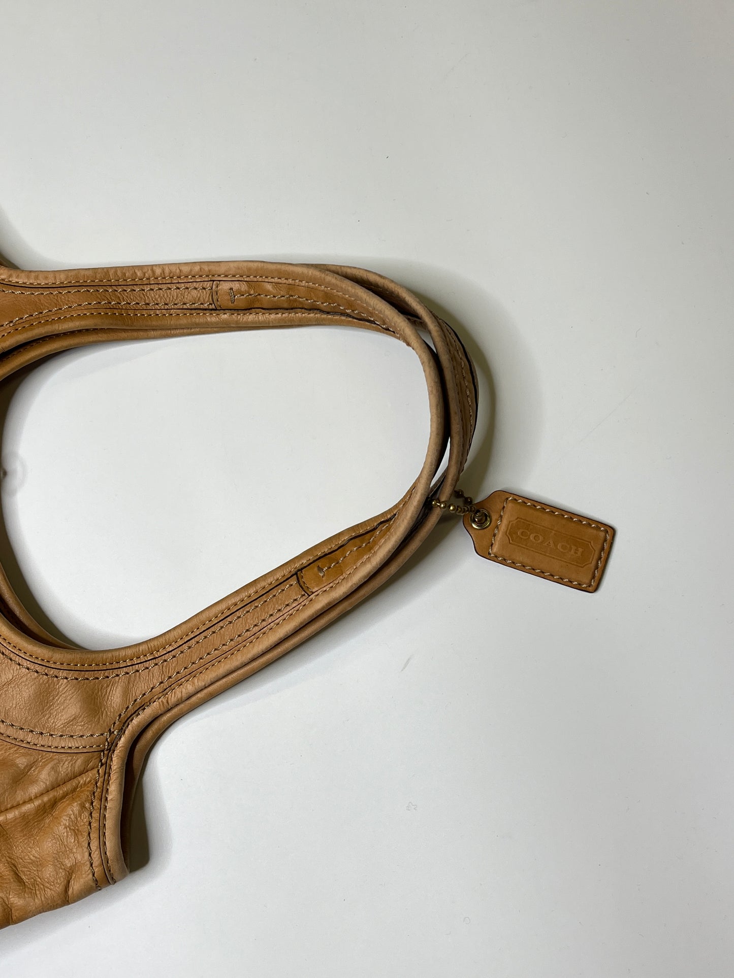 BROWN LEATHER COACH PURSE