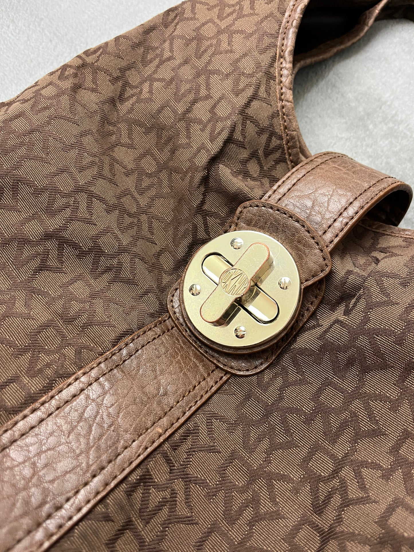 DKNY BAG MONOGRAM