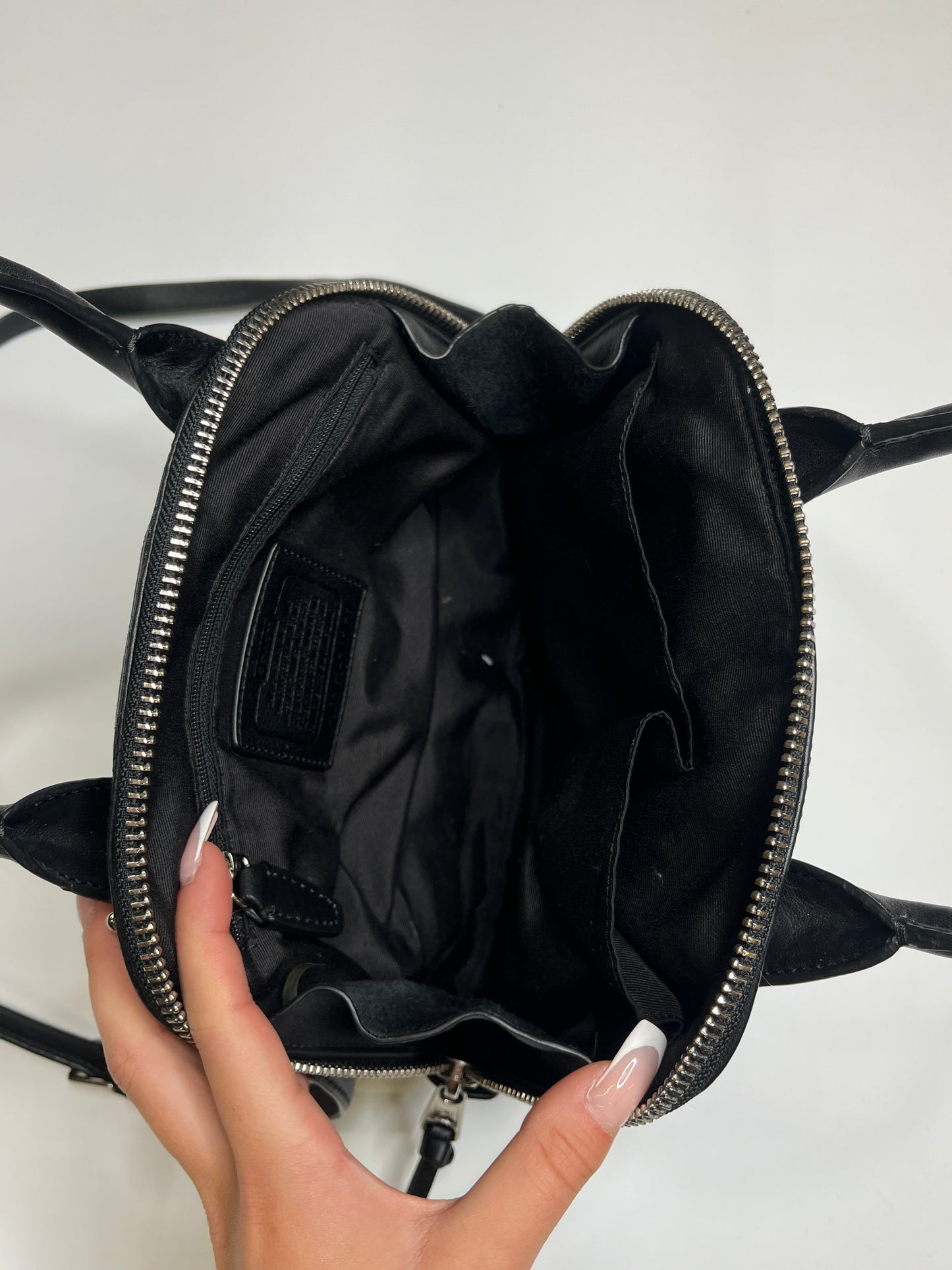 BLACK LEATHER COACH MONOGRAM PURSE