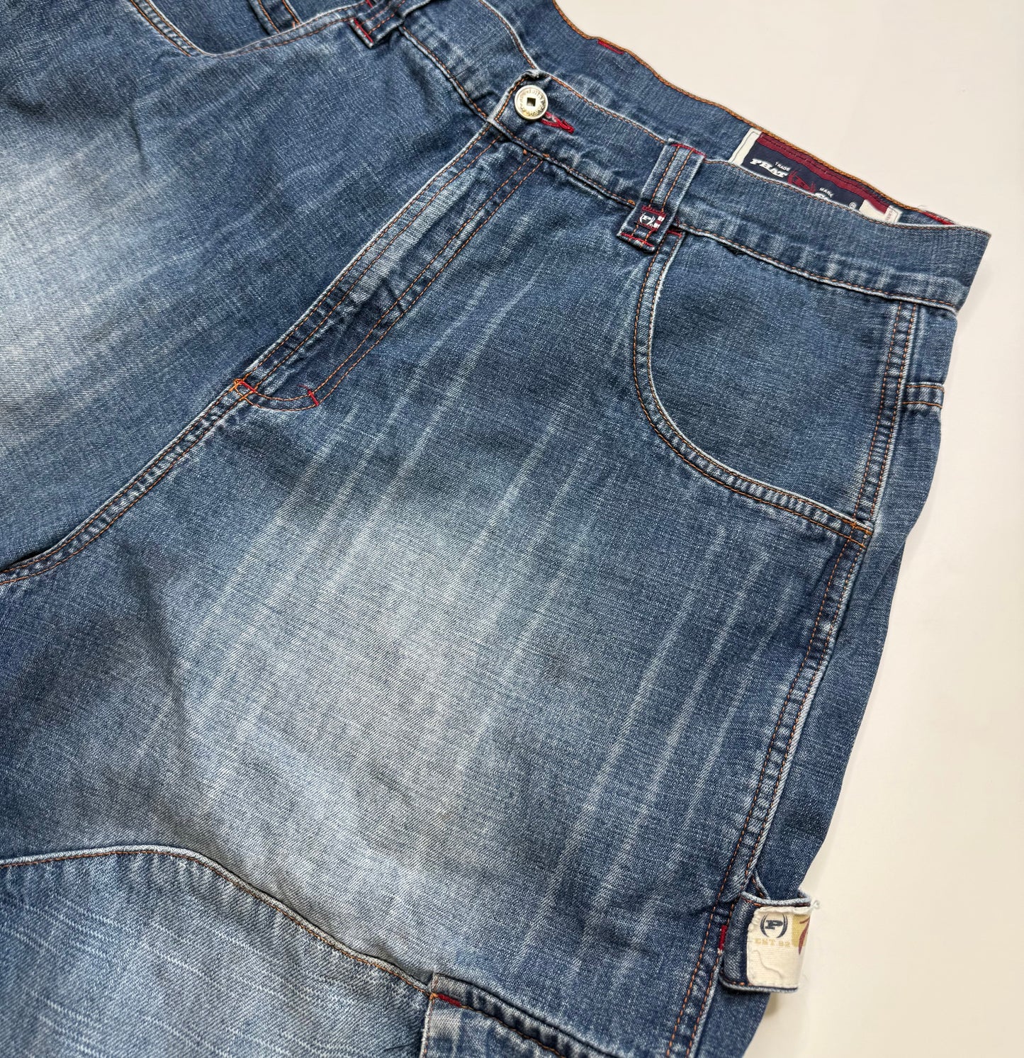 PHAT FARM CARGO DENIM SHORTS – BLUE WASH (34)