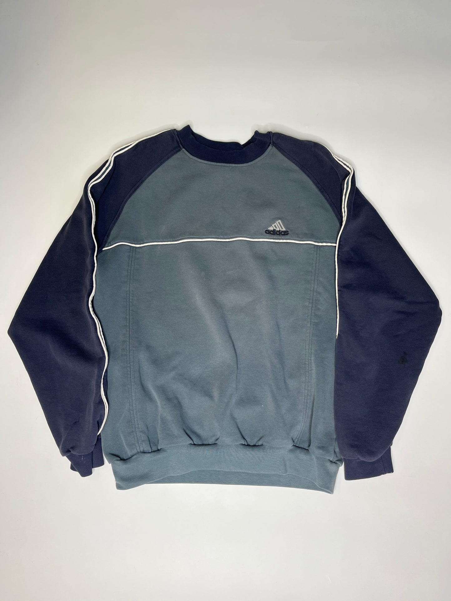 ADIDAS SWEATER 1990s (M-L)